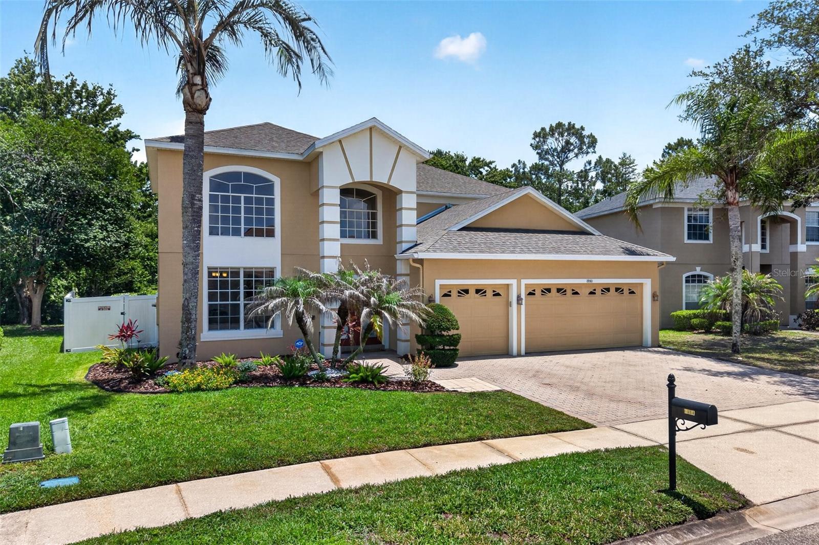 1880 Oak Grove Chase Drive, FL