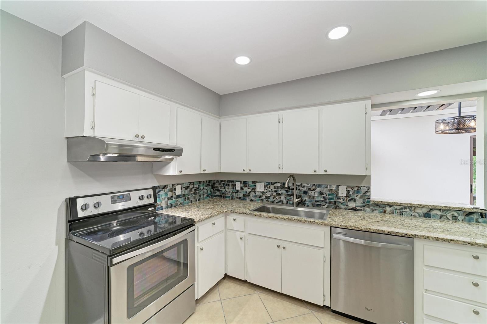 2224 Bahia Vista Street, FL