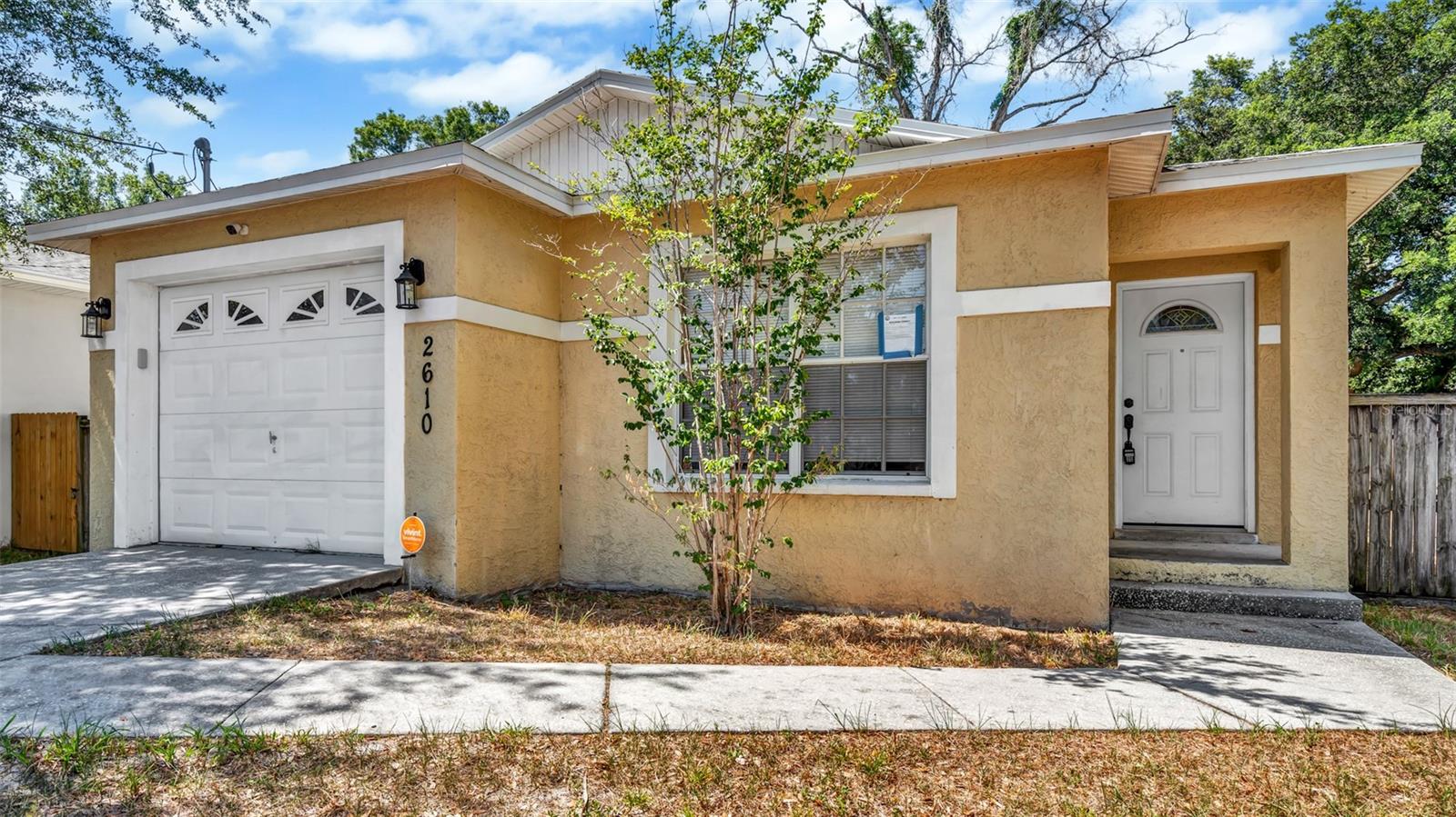 2610 Lake Avenue, FL