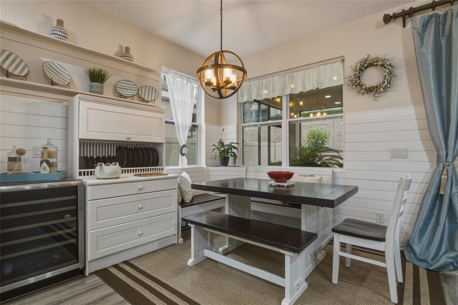 16742 Abbey Hill Court, FL