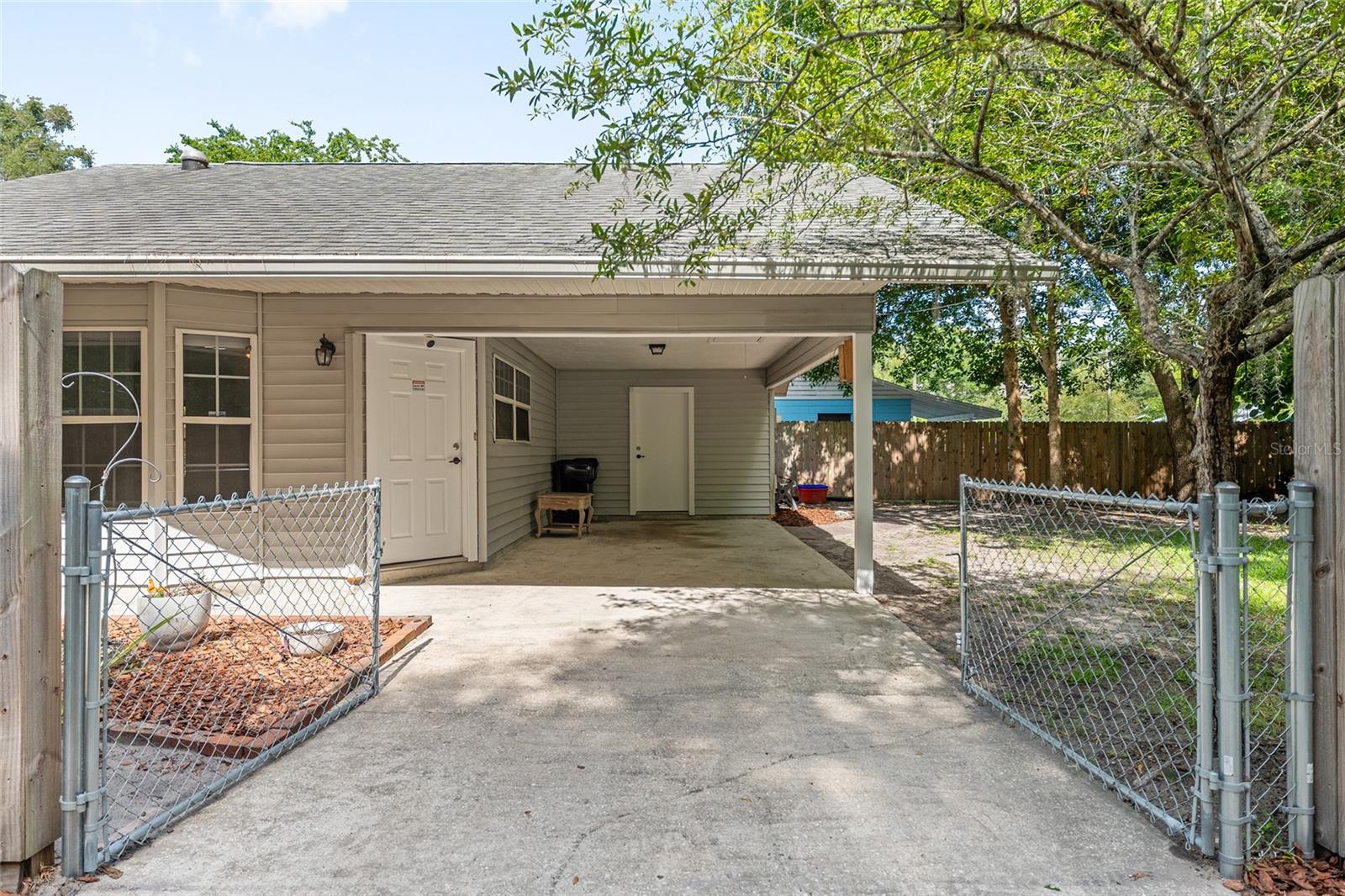 2080 2nd Street, FL