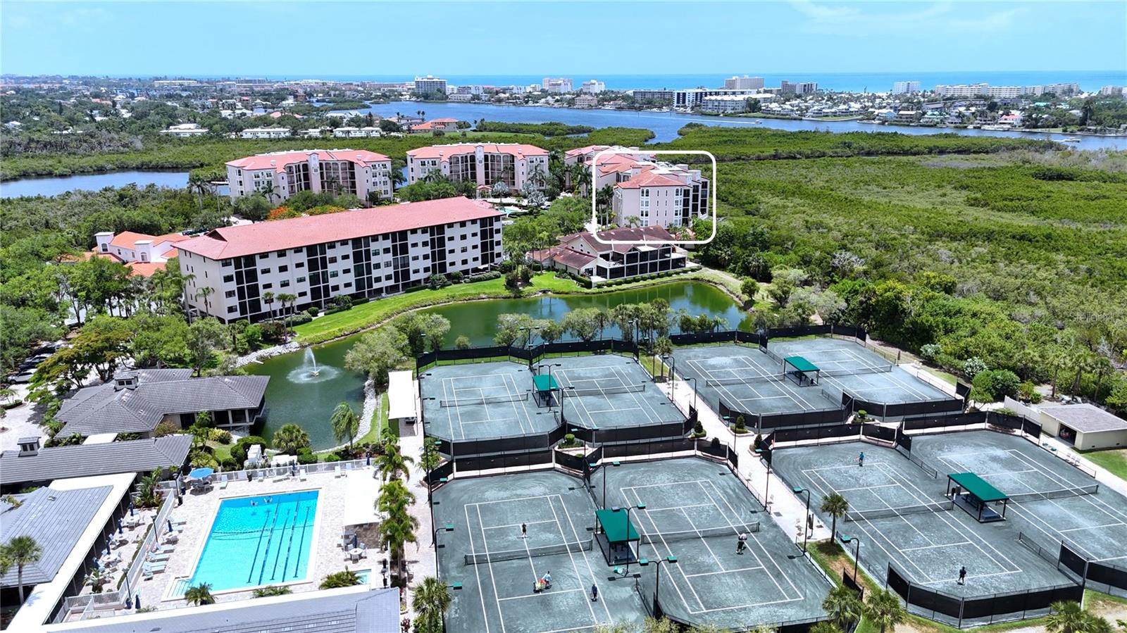 5420 Eagles Point Circle, FL
