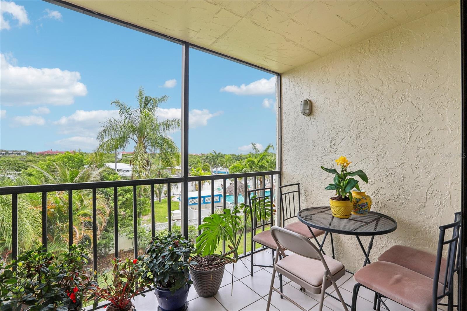 1000 Cove Cay Drive, FL