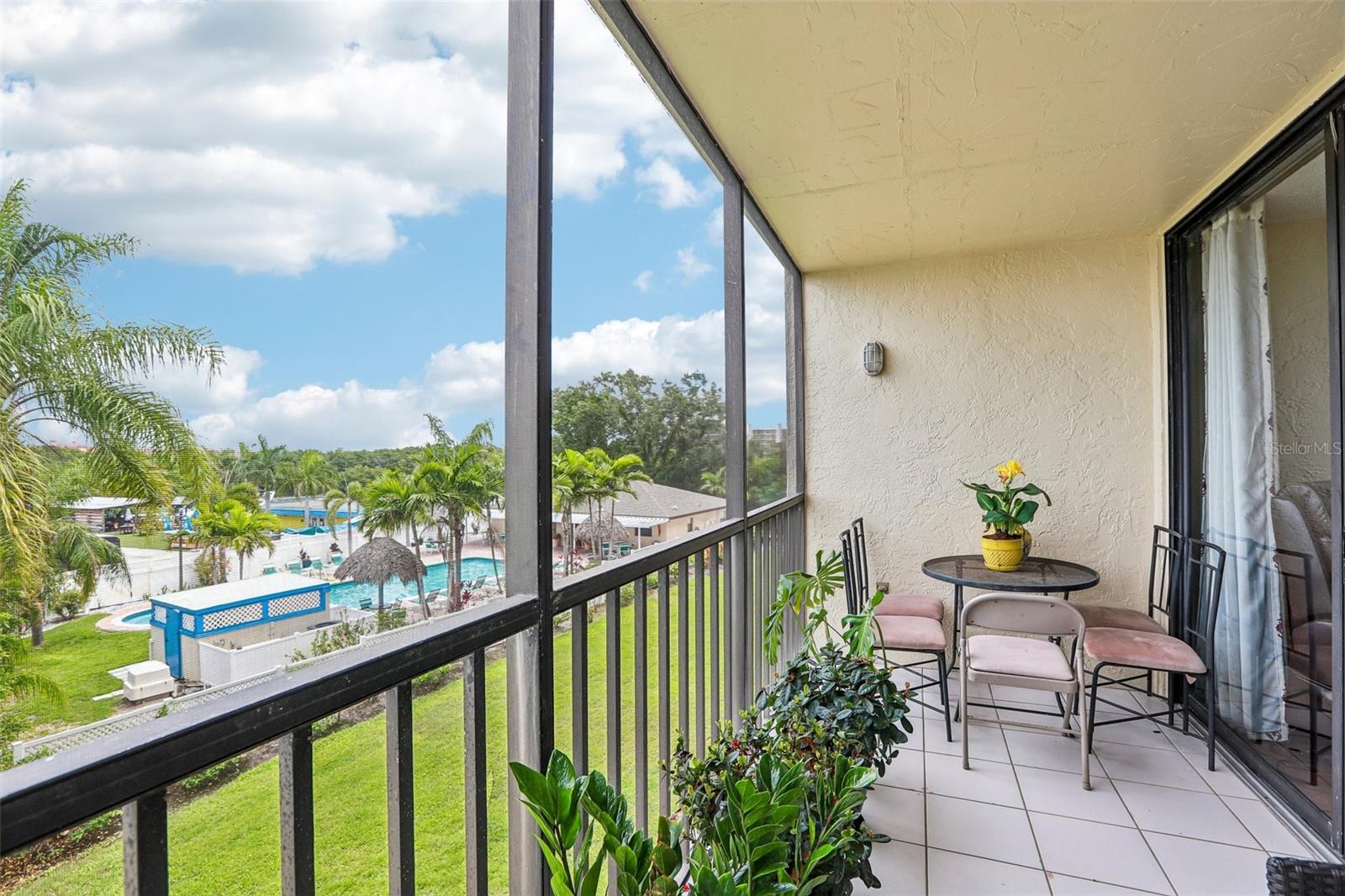 1000 Cove Cay Drive, FL