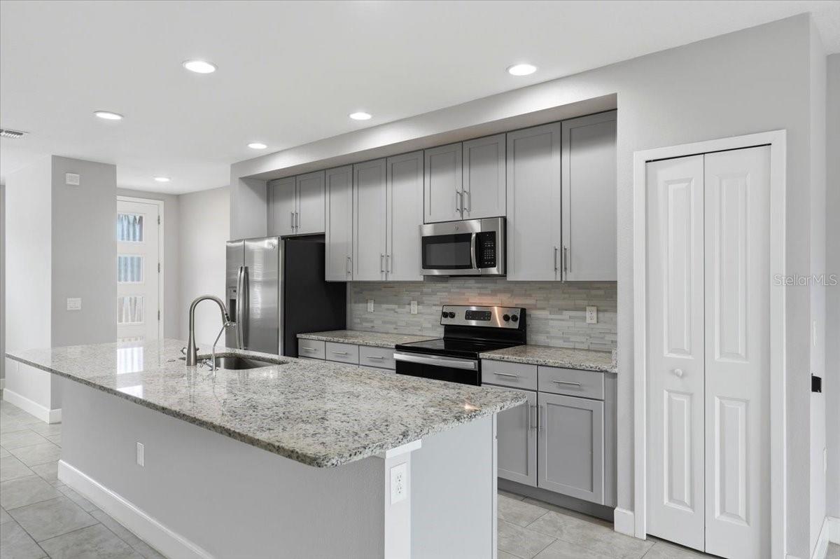 4712 Terra Esmeralda Drive, FL