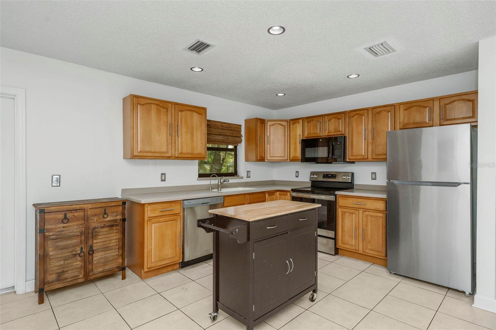 8732 Overlook Drive, FL