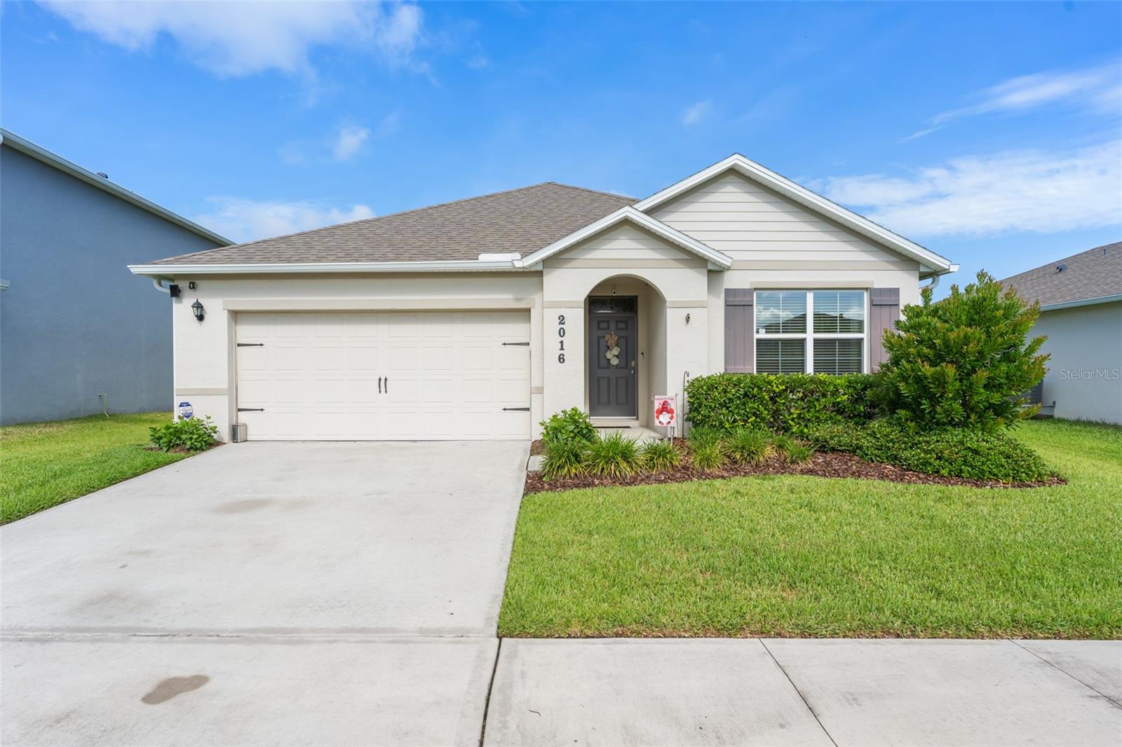 2016 White Pelican Terrace, FL