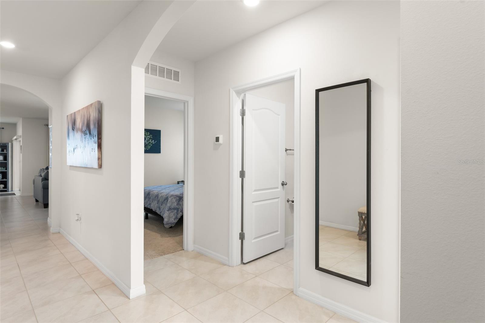 2016 White Pelican Terrace, FL