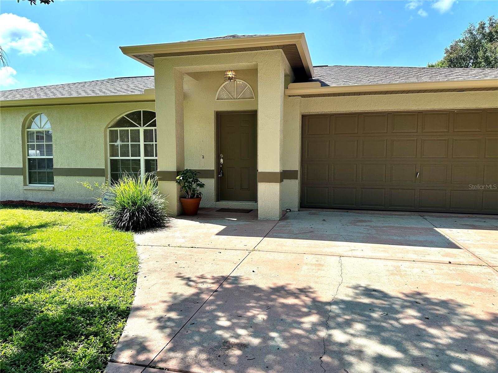 4416 Redcoat Drive, FL