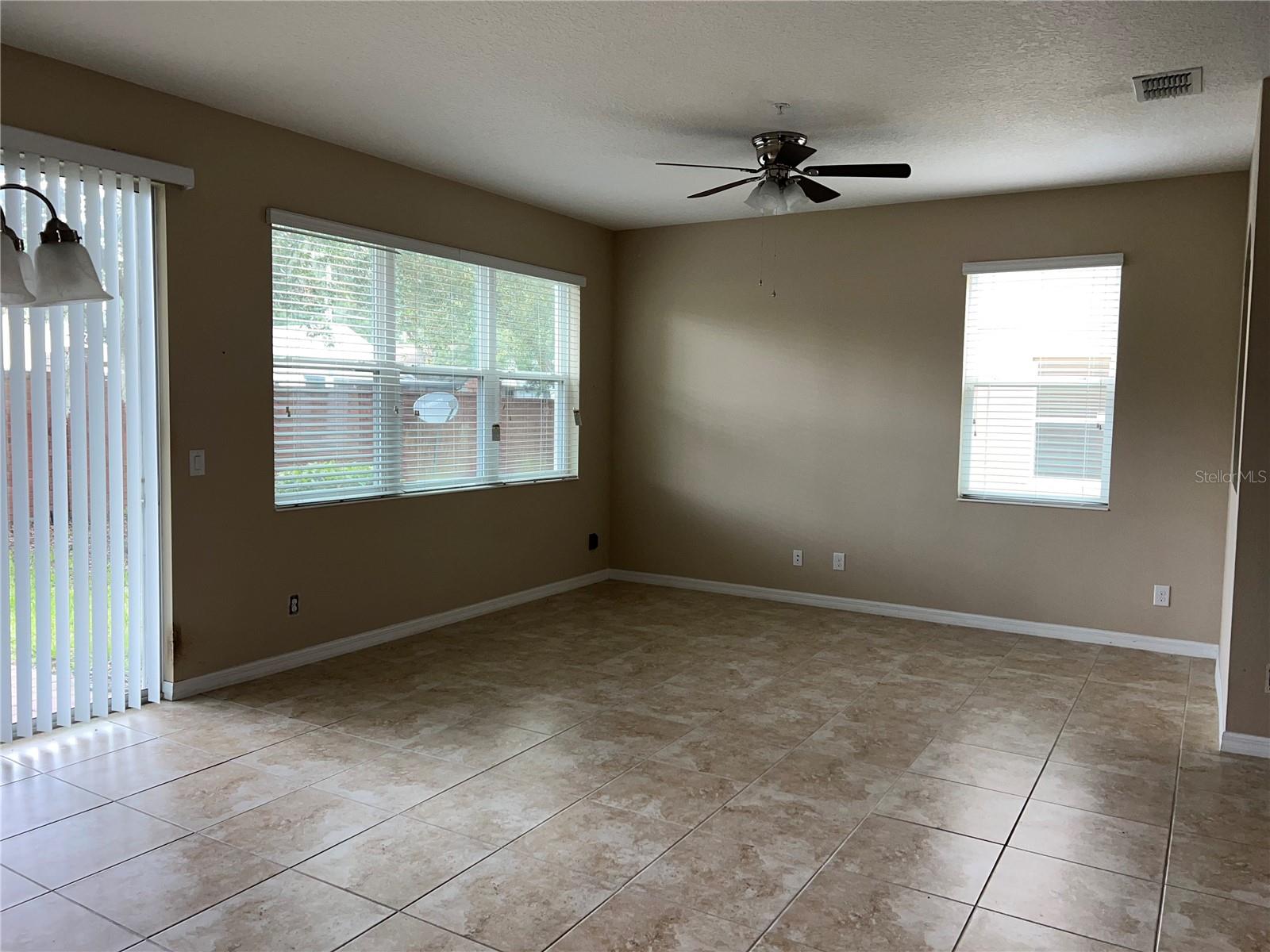1073 Palma Verde Place, FL
