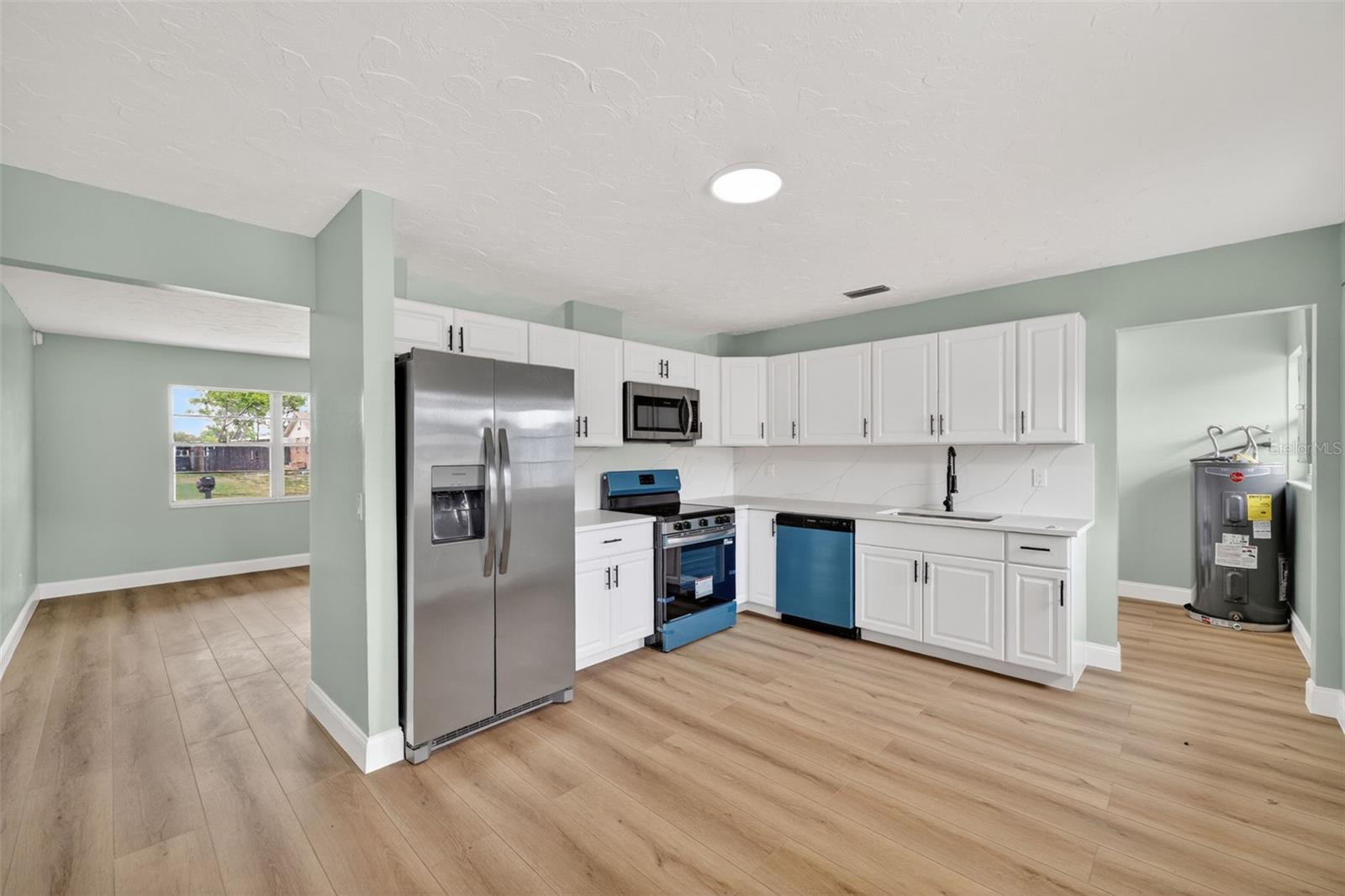 412 59th Avenue Drive, FL