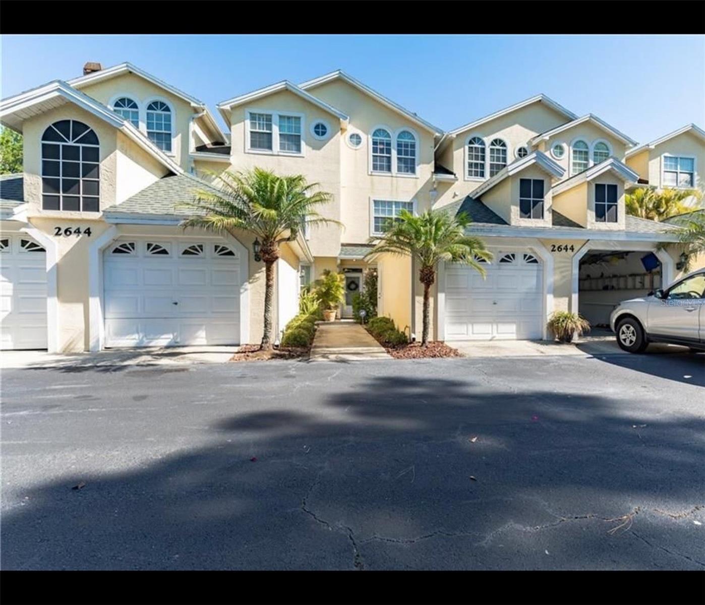 2644 Sabal Springs Drive, FL