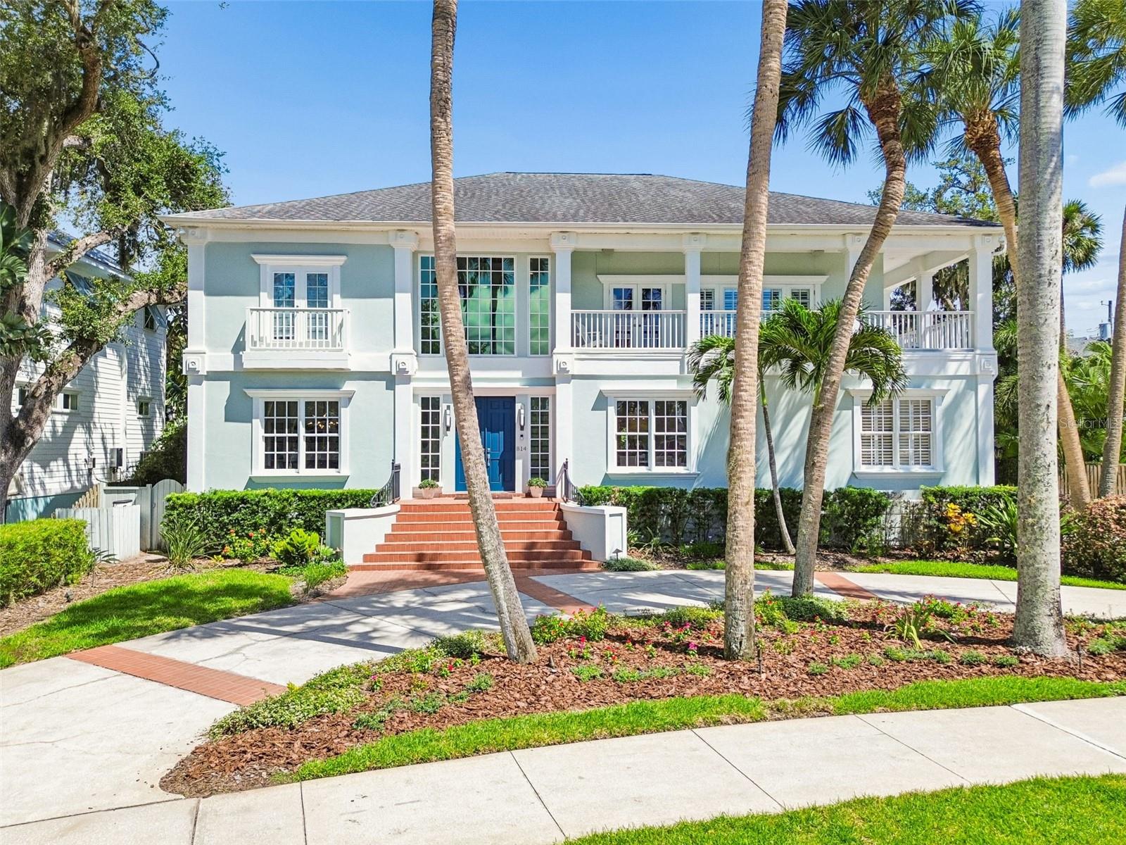 814 Bayside Drive, FL