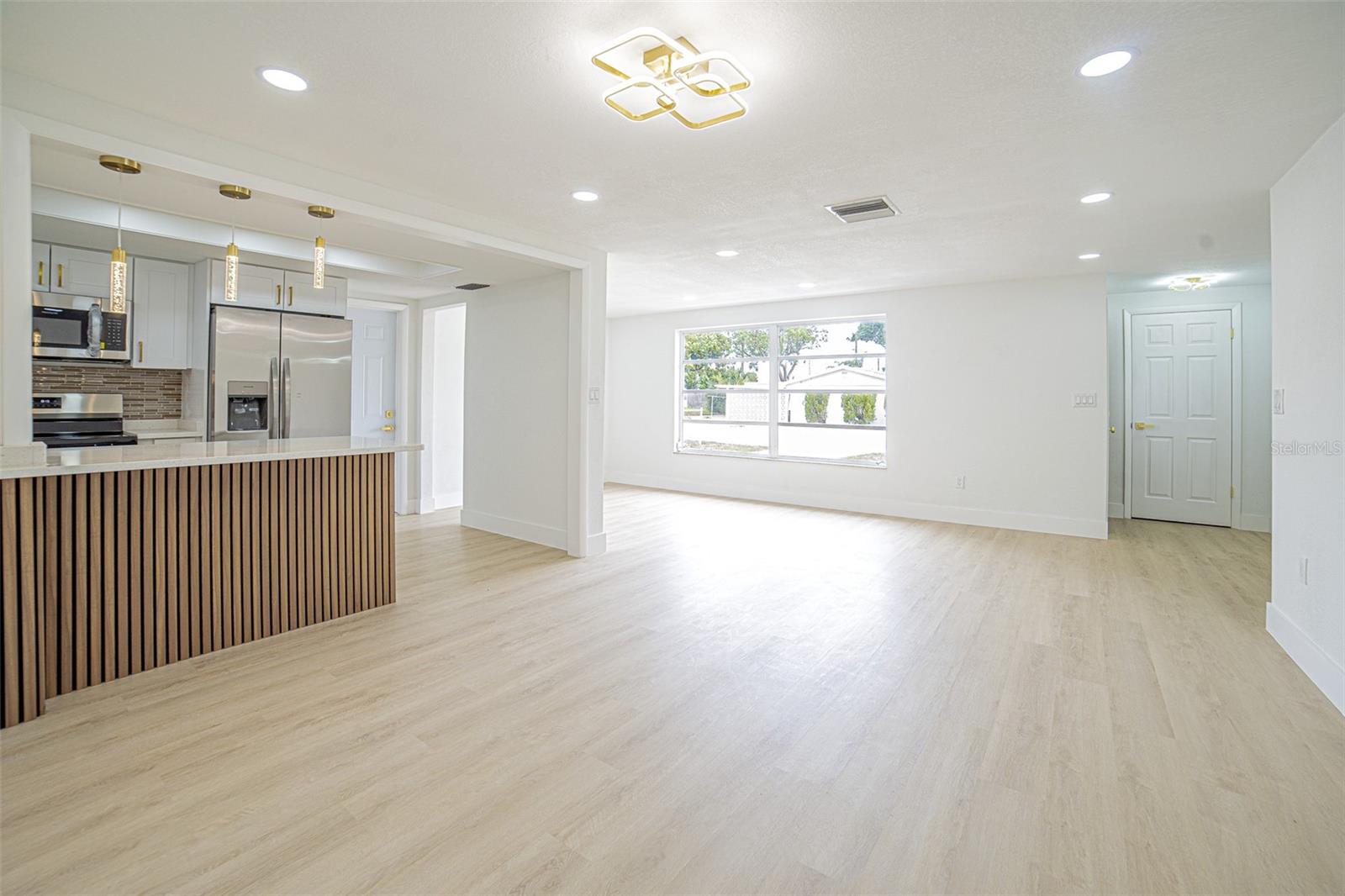 3720 Beacon Square Drive, FL