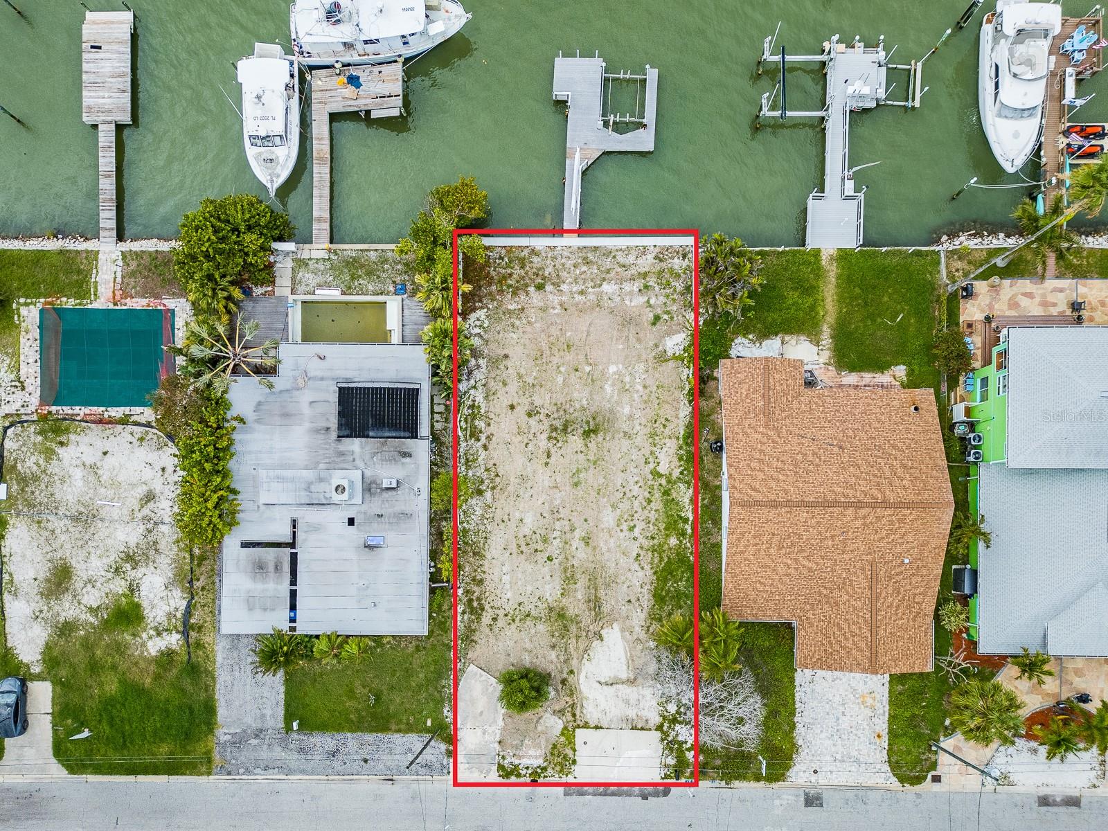 813 Bay Point Drive, FL