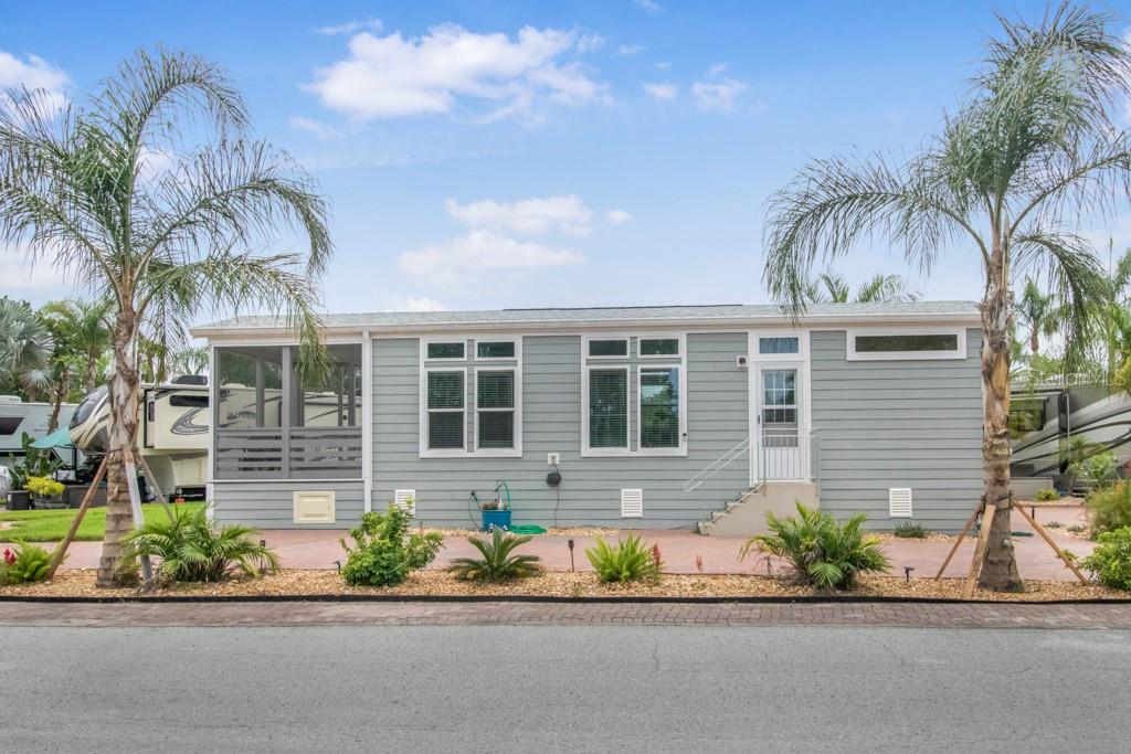 6820 Amanda Vista Circle, FL