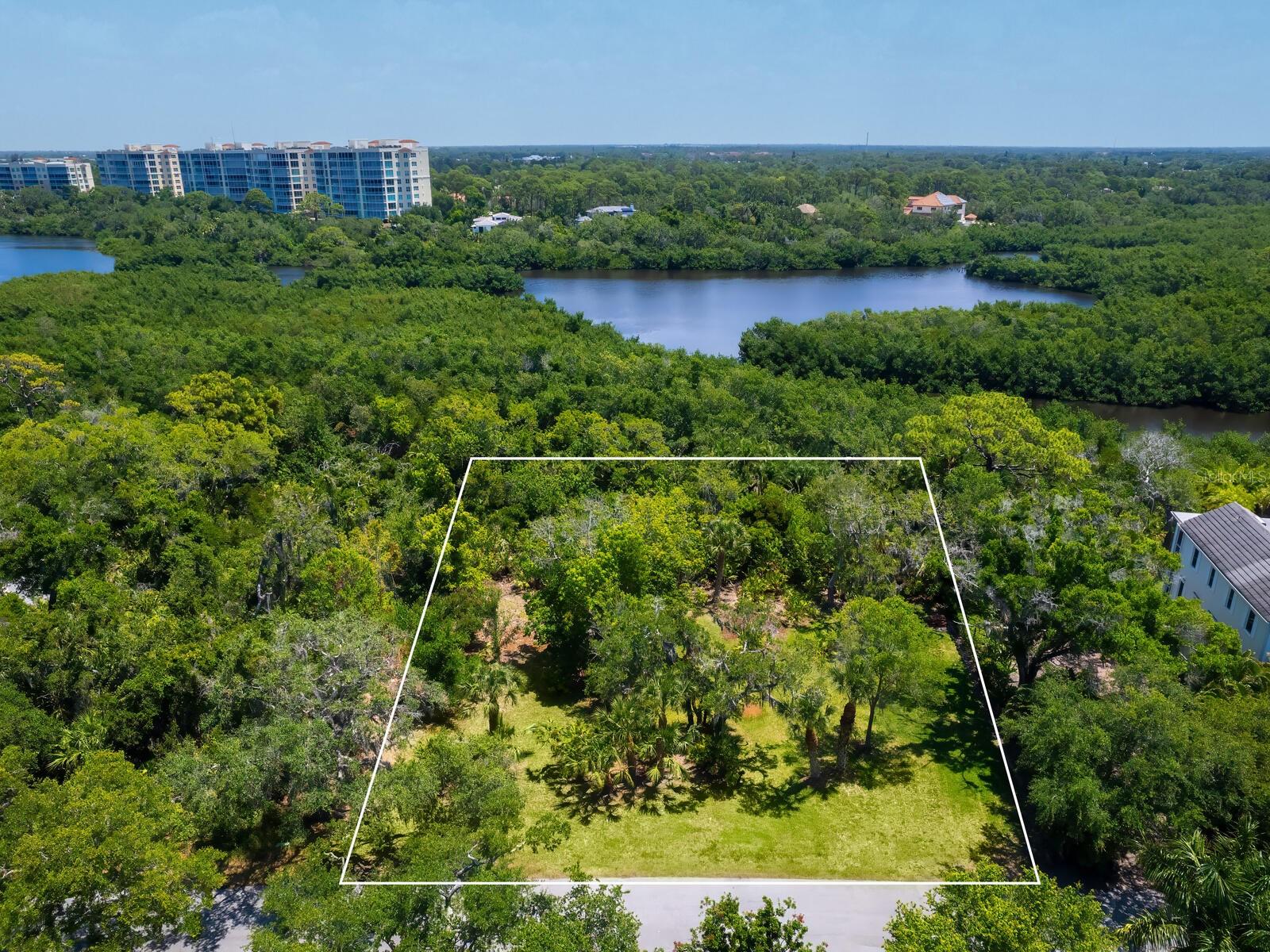 216 Osprey Point Drive, FL