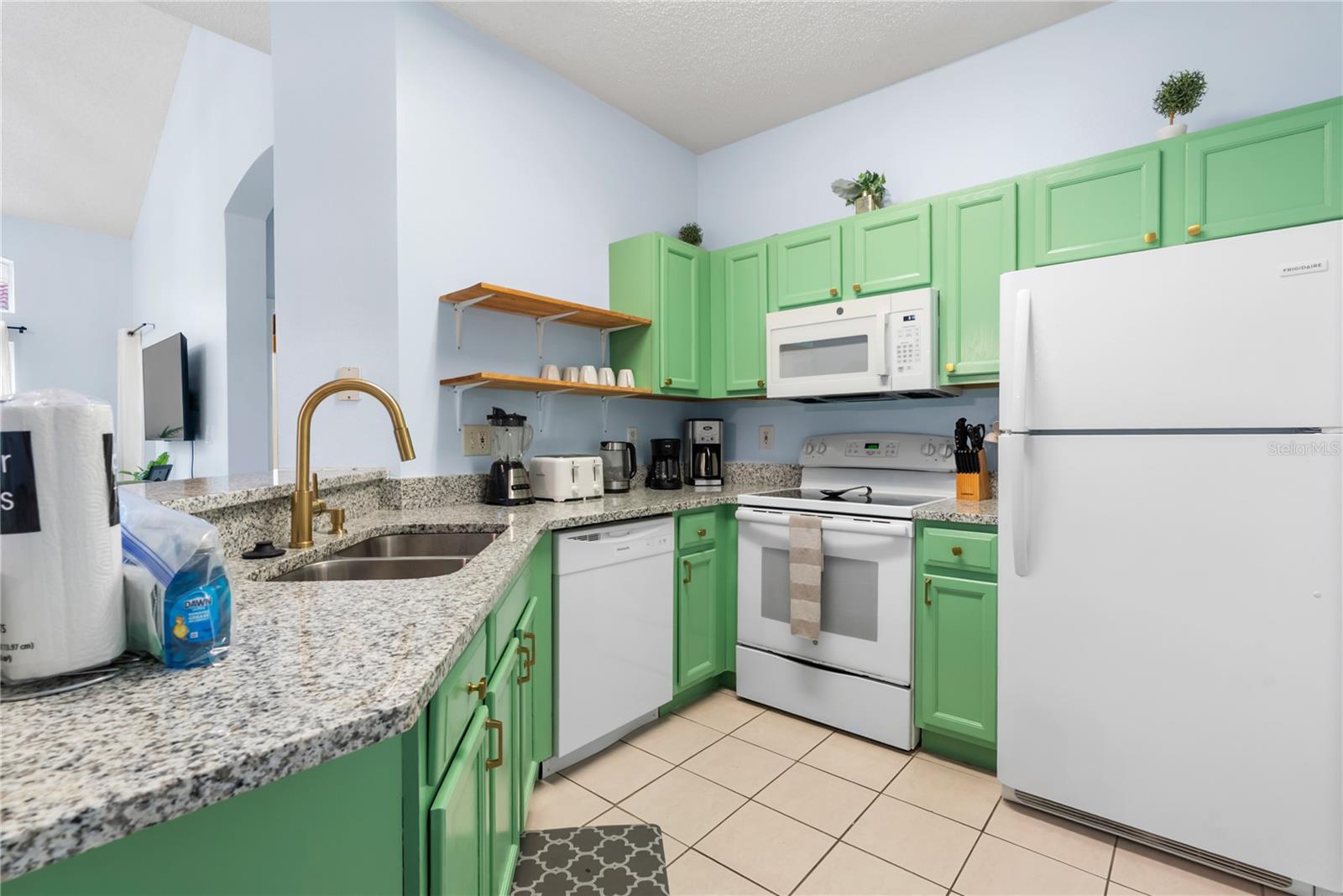 2733 Sun Key Place, FL