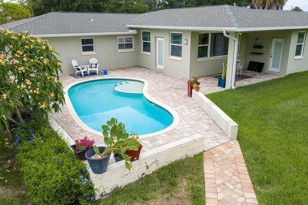 209 Live Oak Lane, FL