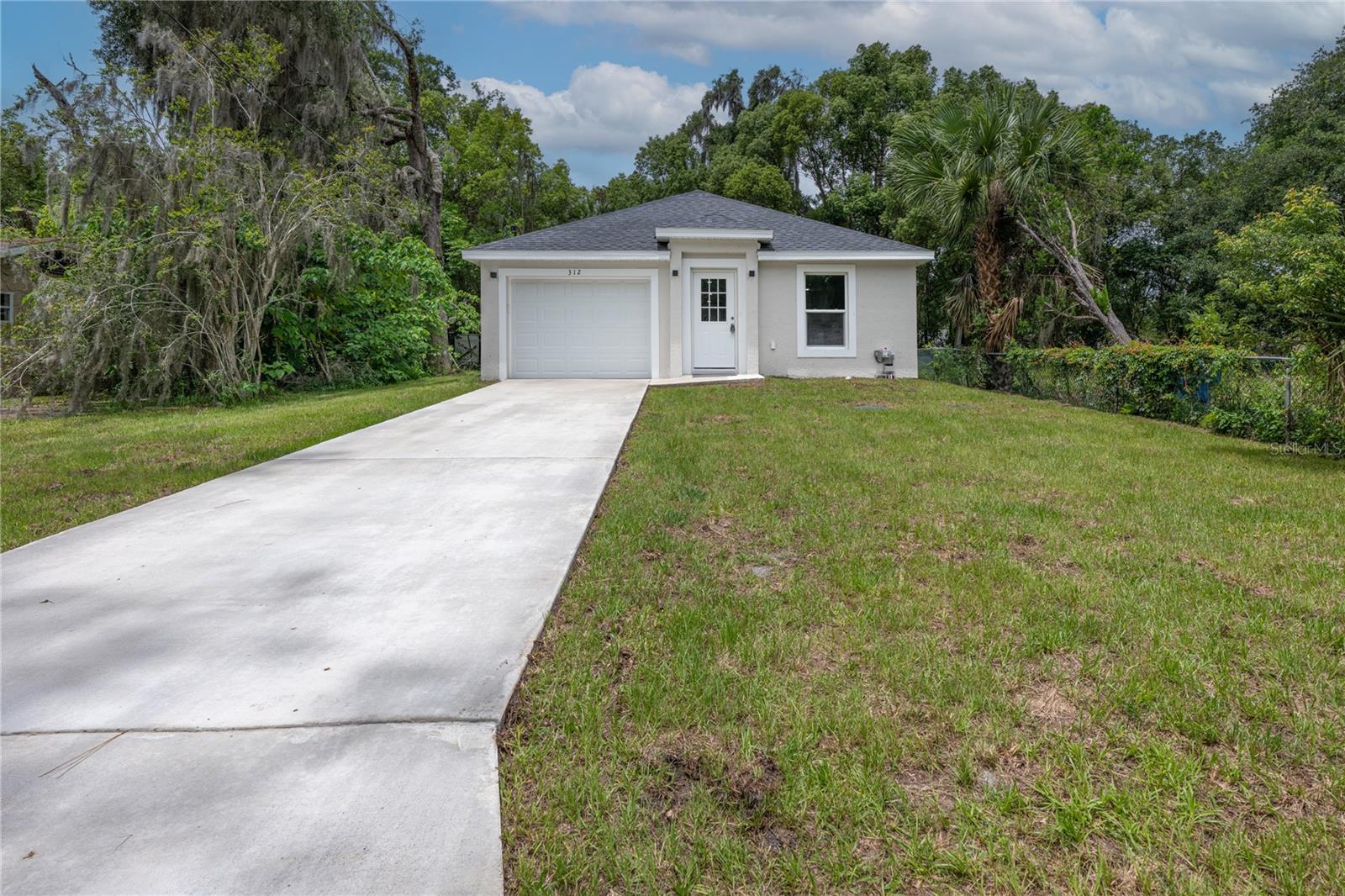 312 Albany Avenue, FL