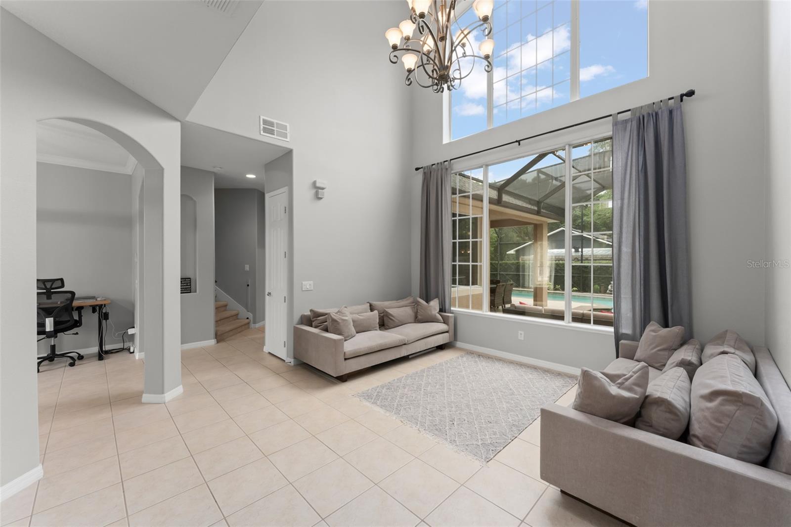 14411 Hampshire Bay Circle, FL