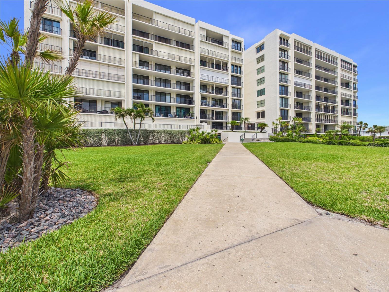 1400 Gulf Boulevard, FL