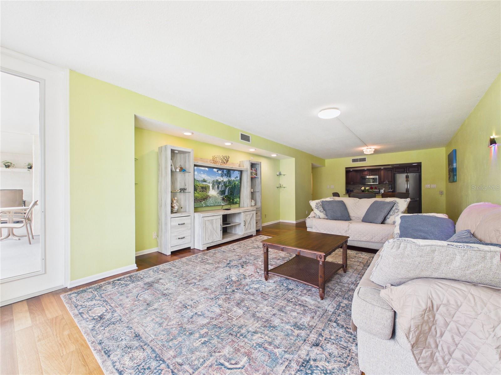 1400 Gulf Boulevard, FL