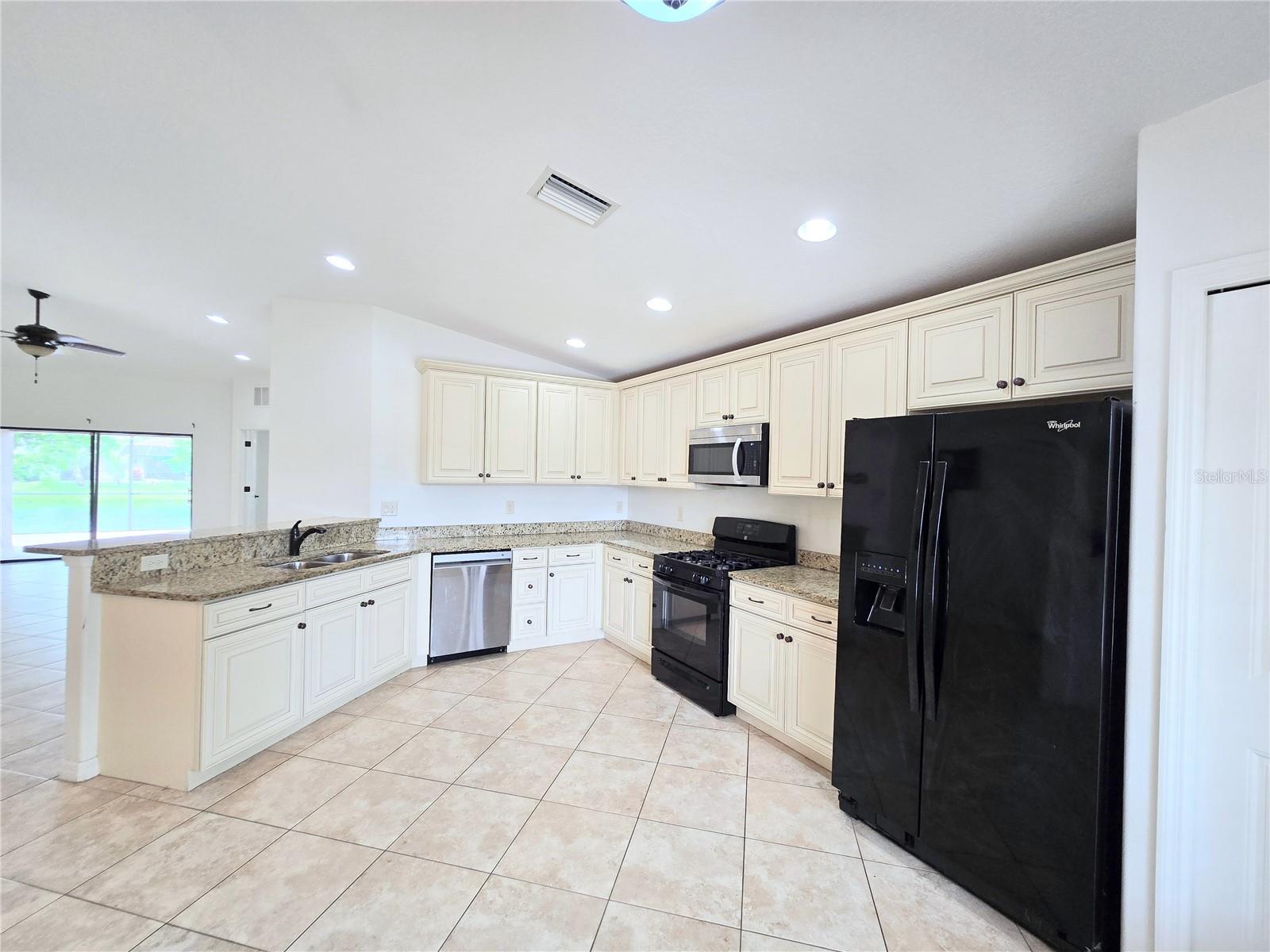 302 San Lorenzo Court, FL