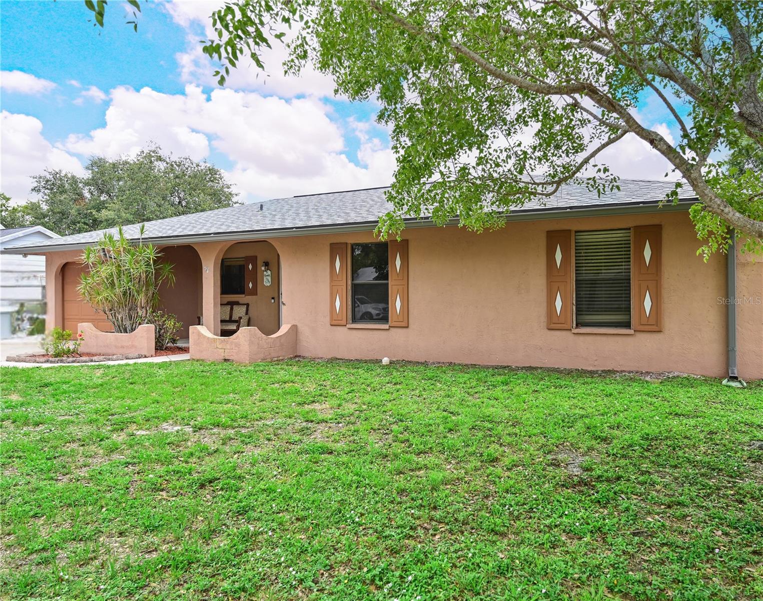 2635 Bucida Drive, FL