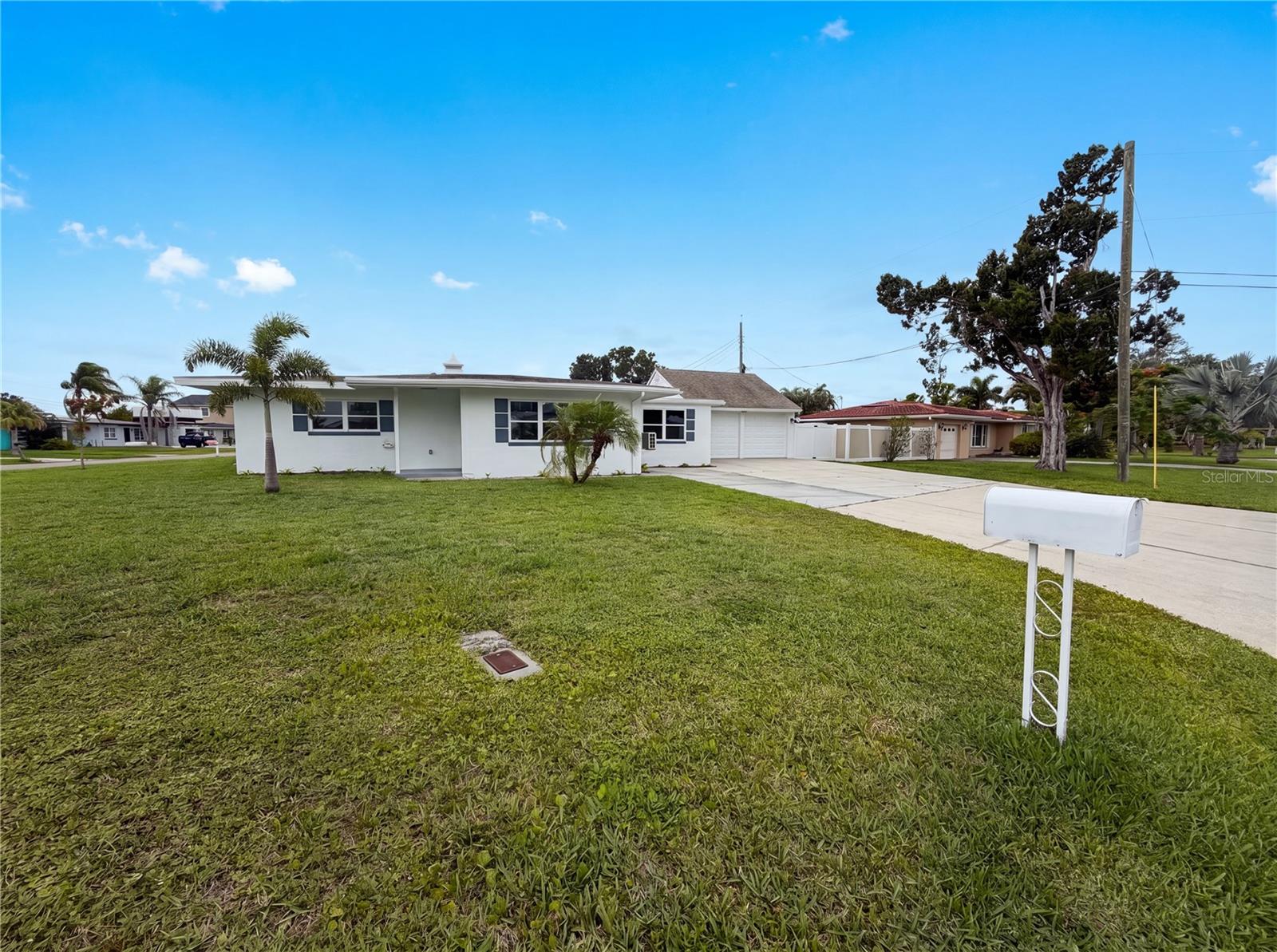 567 Baywood Drive, FL
