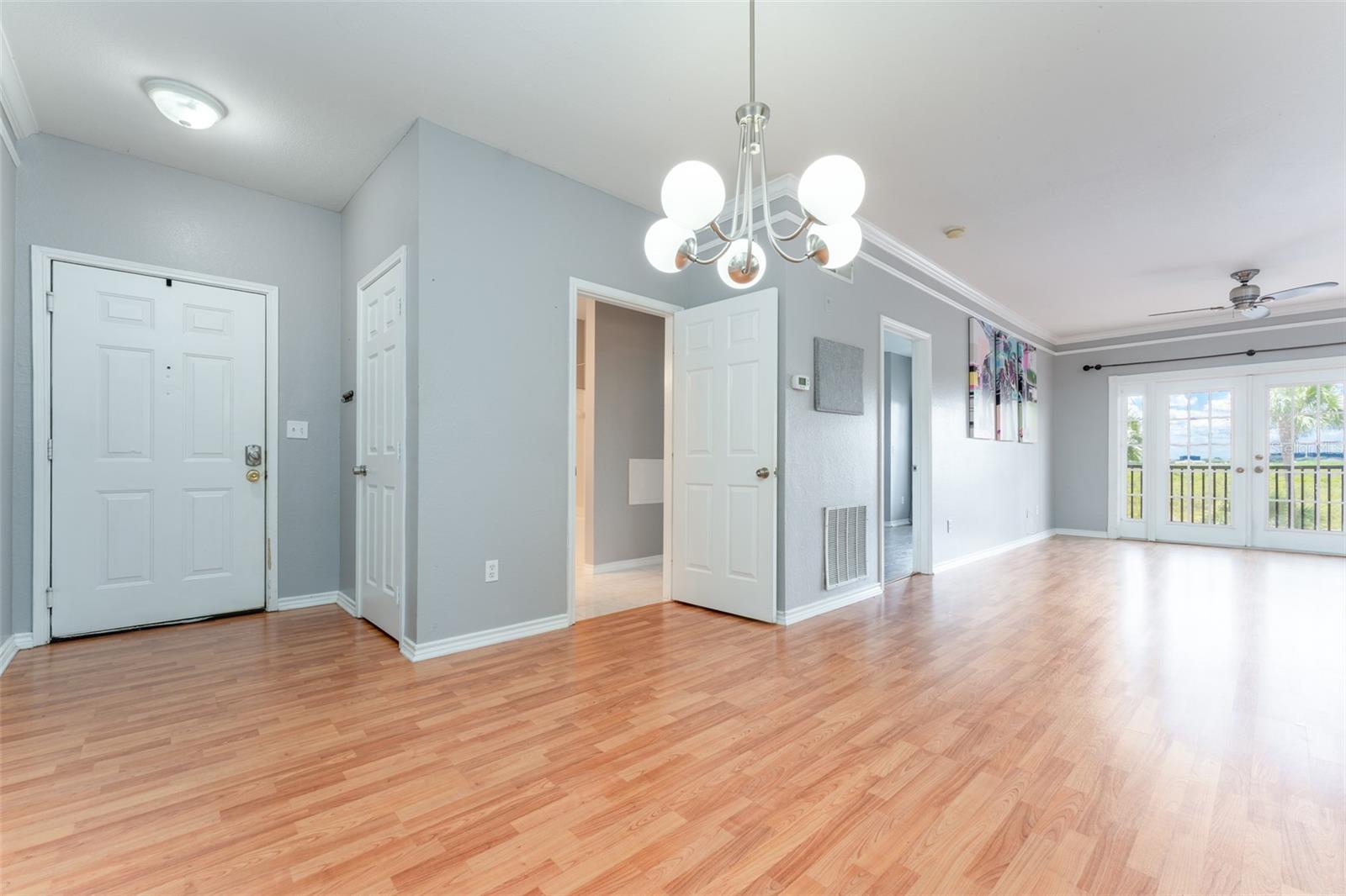 4306 Bayside Village Drive, FL