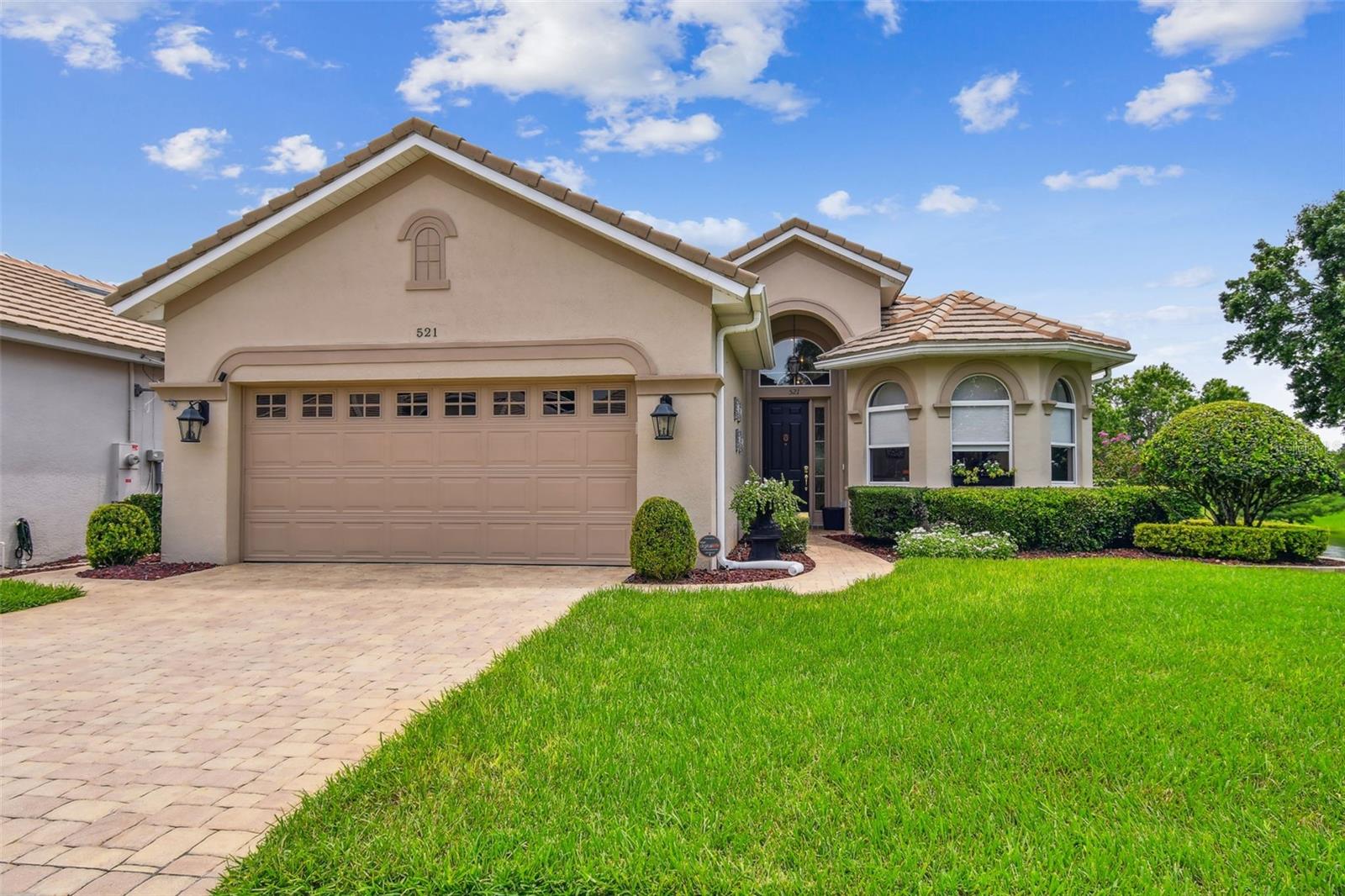 521 Weston Place, FL