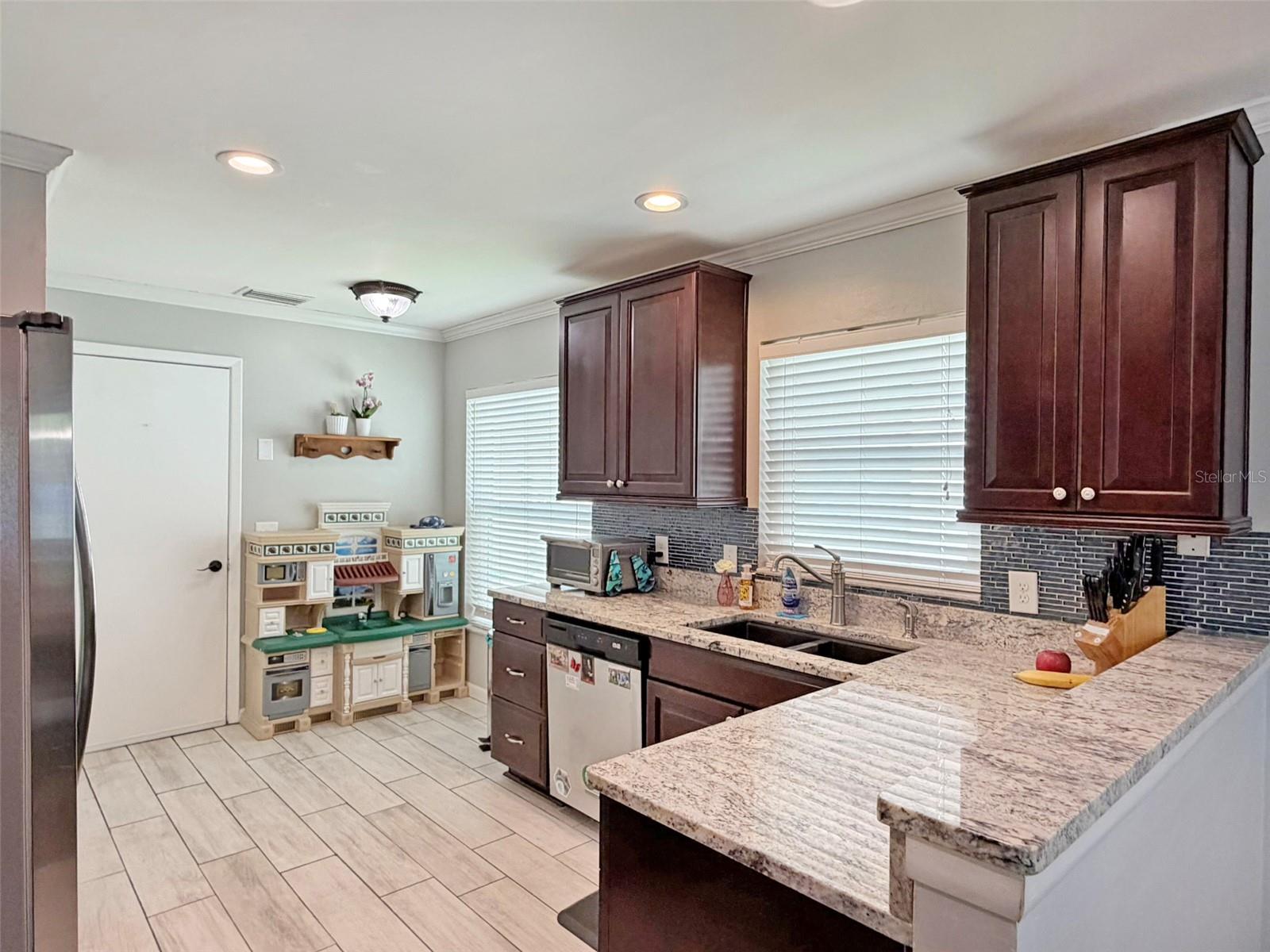 8521 Misty River Court, FL