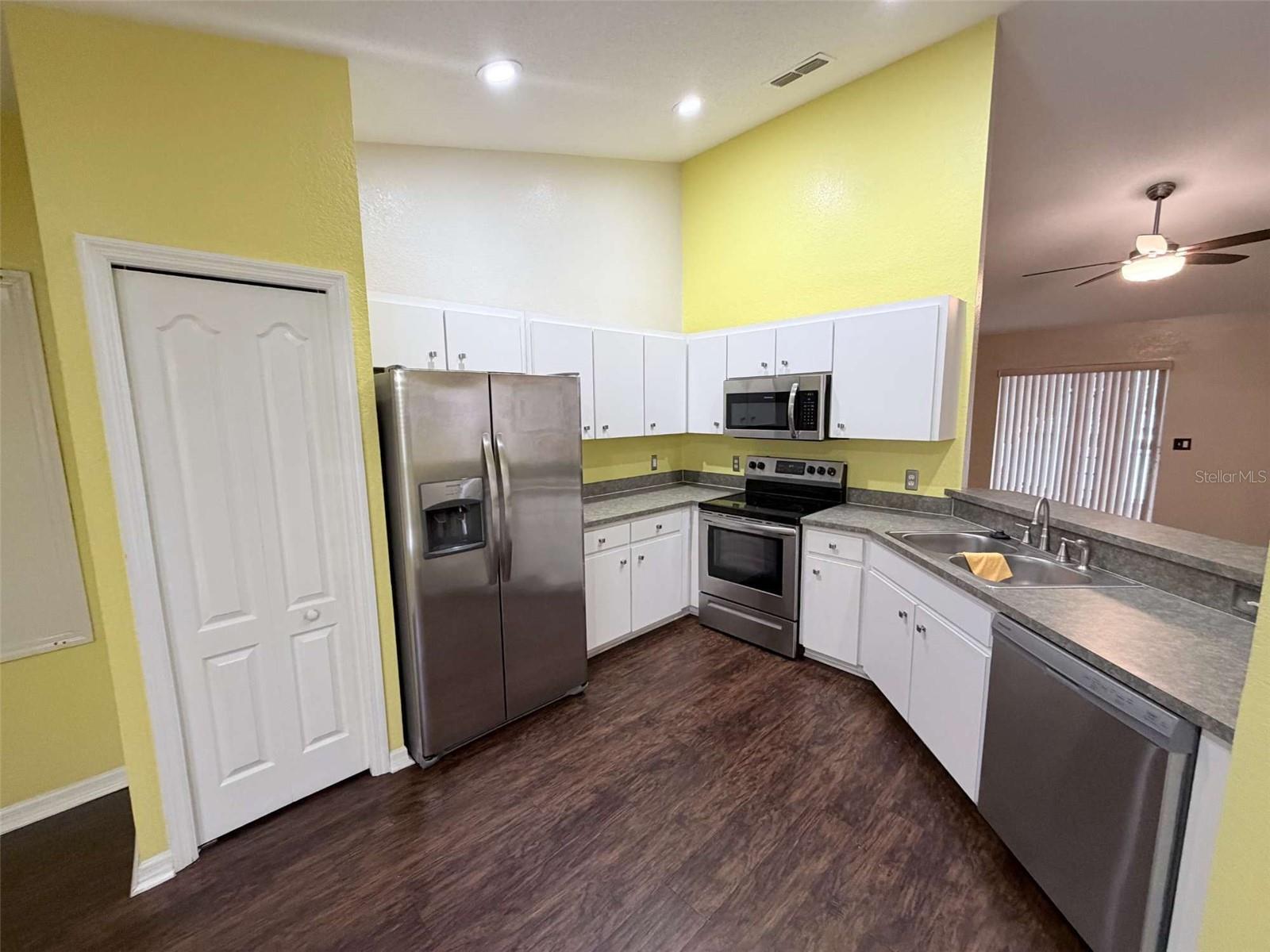 5967 Hillside Heights Drive, FL