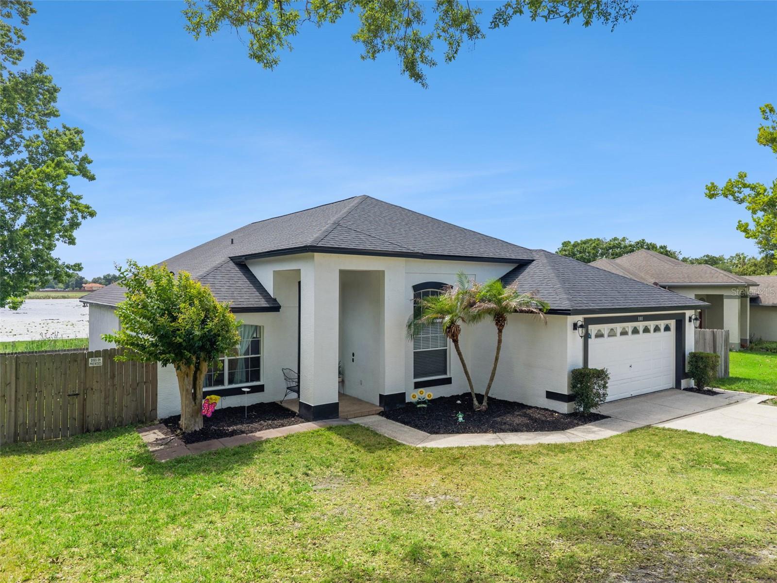 808 Lake Jackson Circle, FL