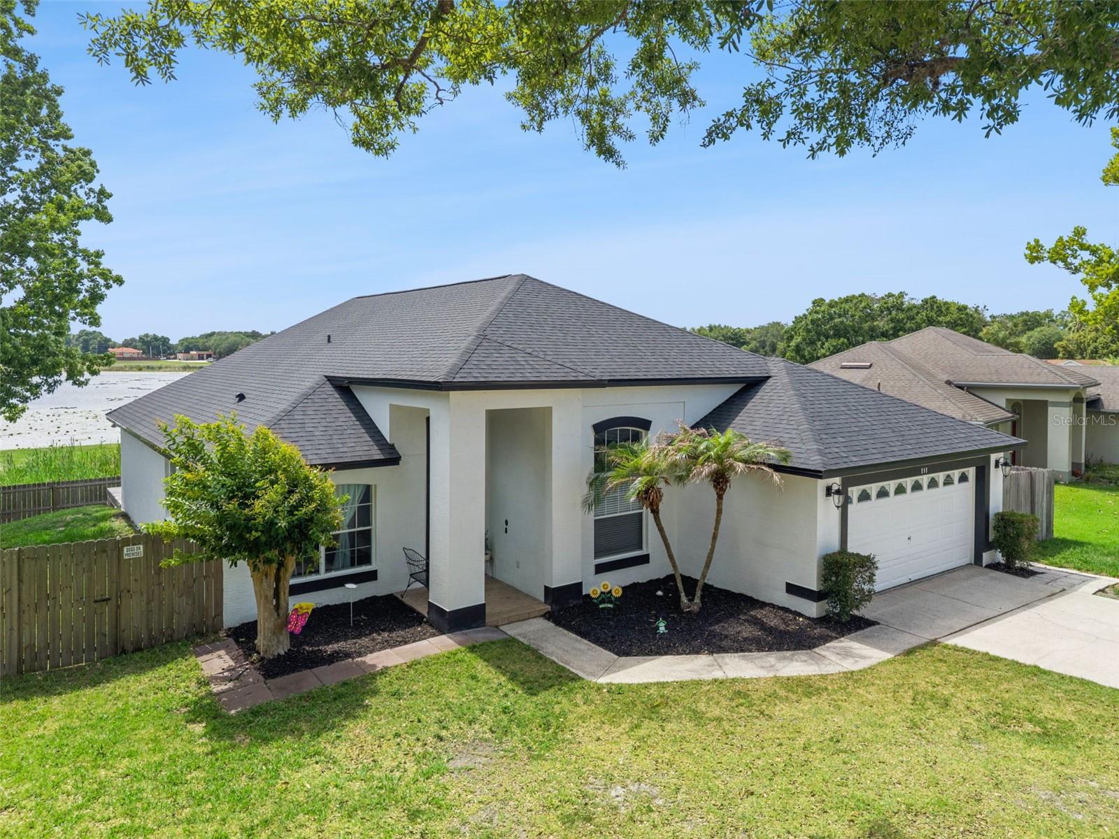 808 Lake Jackson Circle, FL