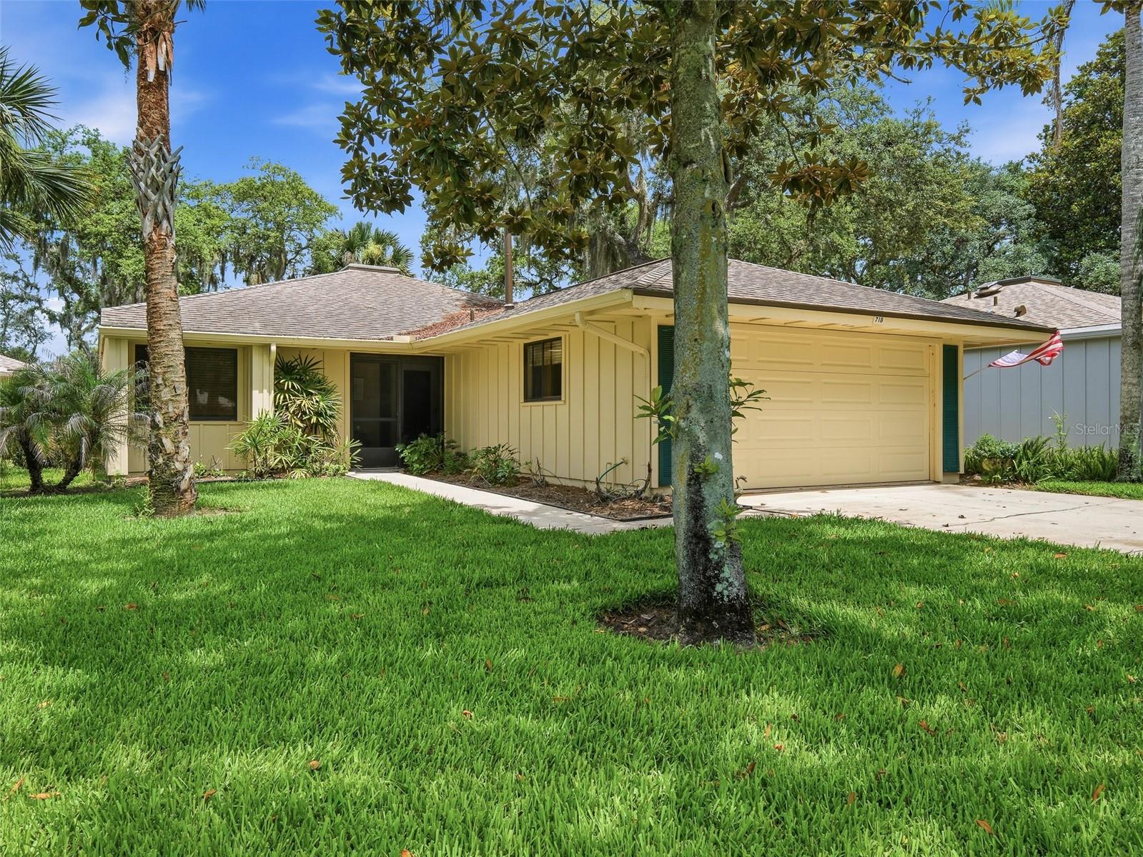 718 Tantallon Court, FL