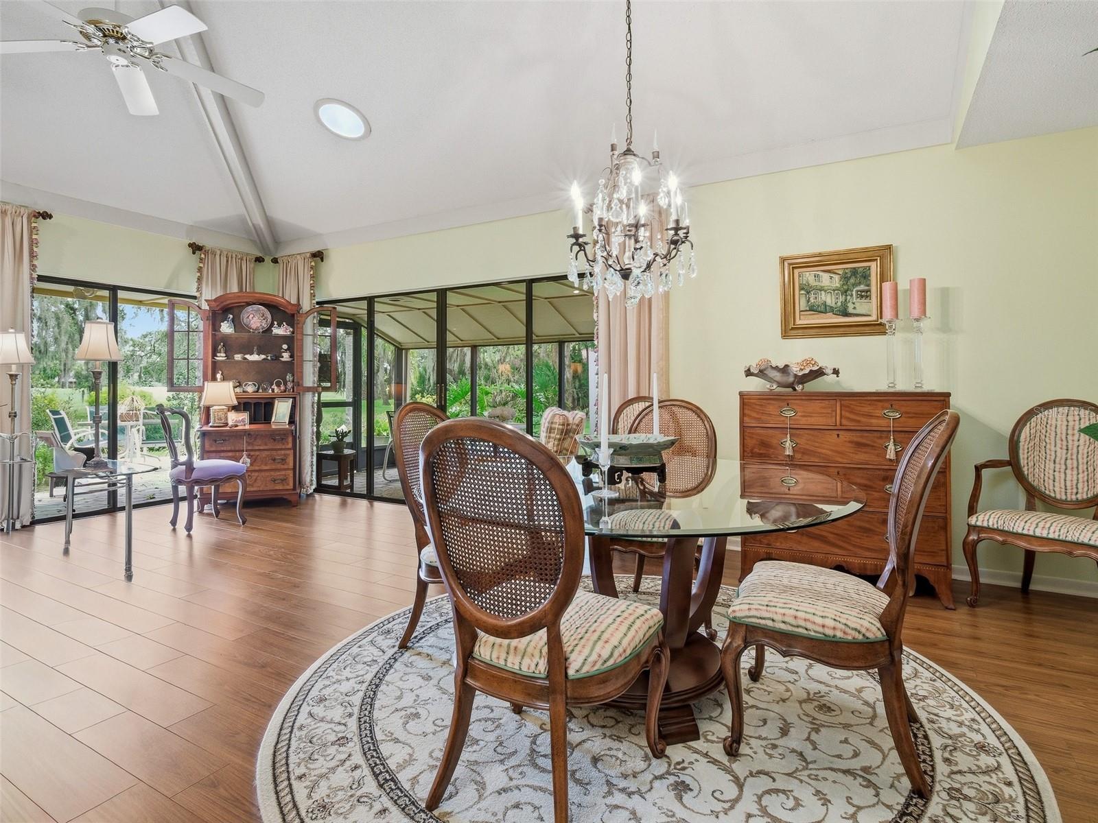 718 Tantallon Court, FL