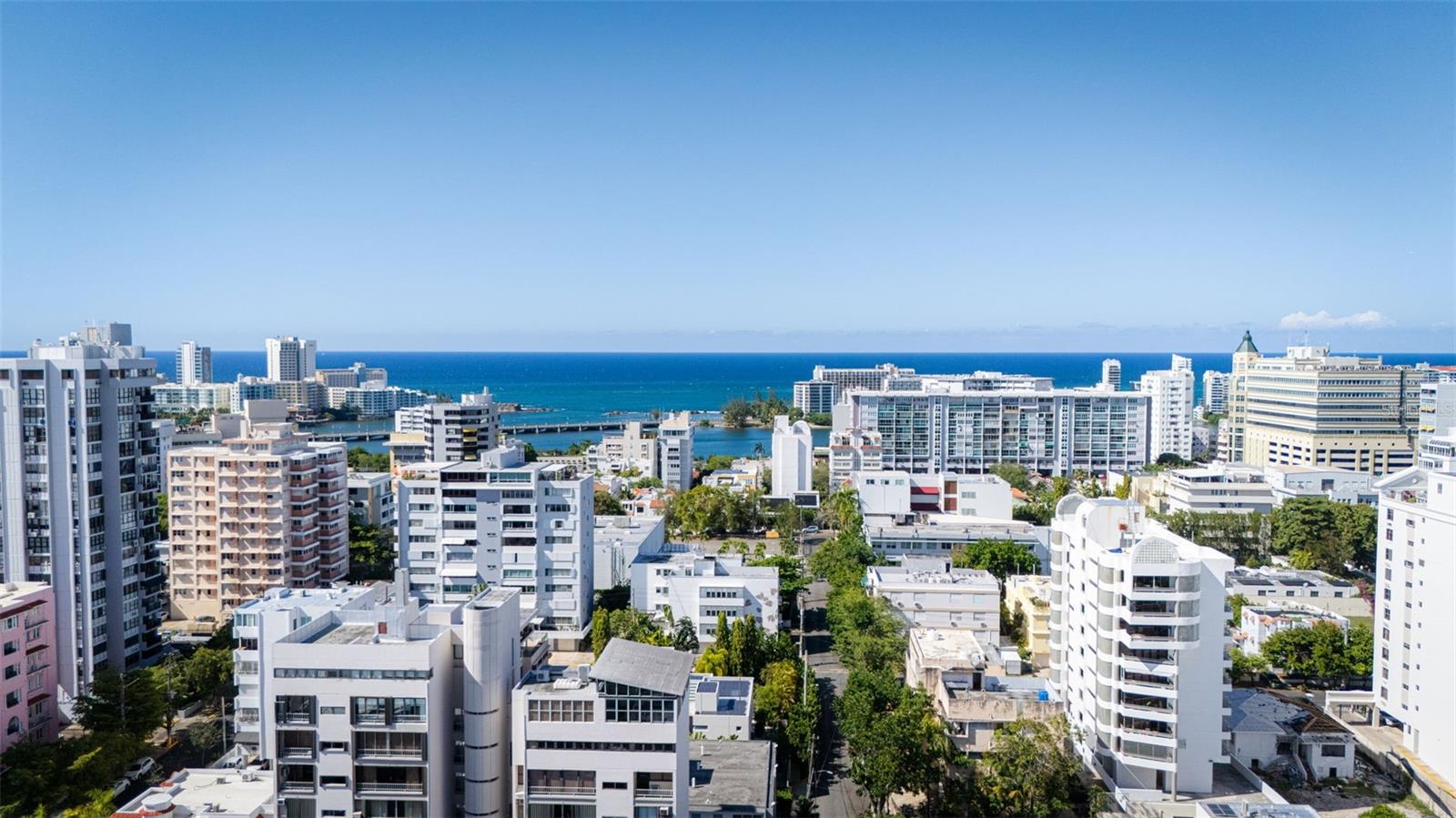 708 Calle Central Condominio Royal House, PR