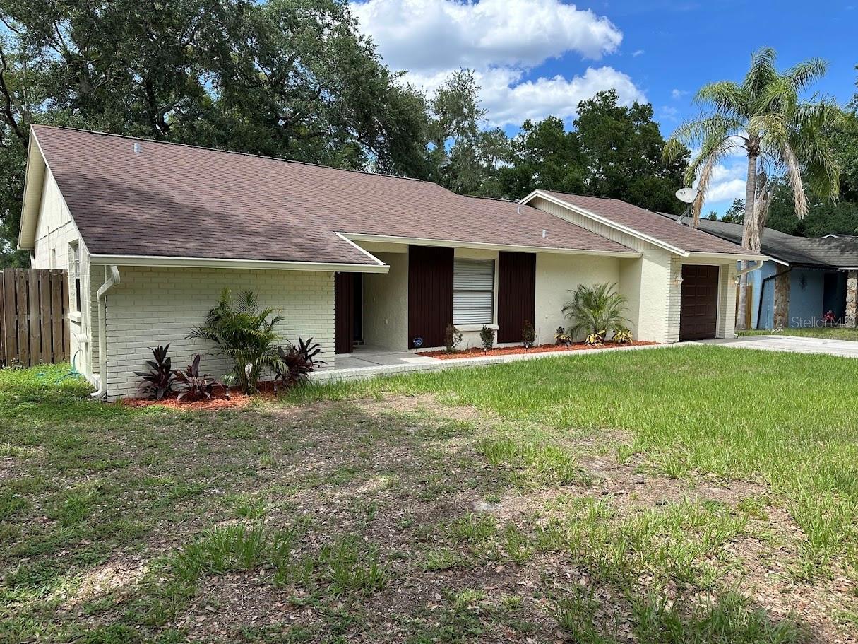 17644 Meadowbridge Drive, FL