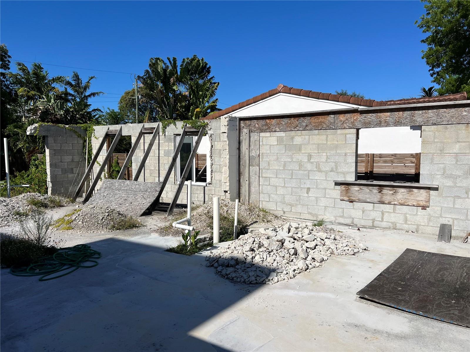 615 16th Street, FL