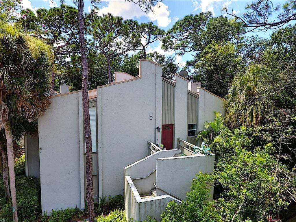 205 Fairway Drive, FL