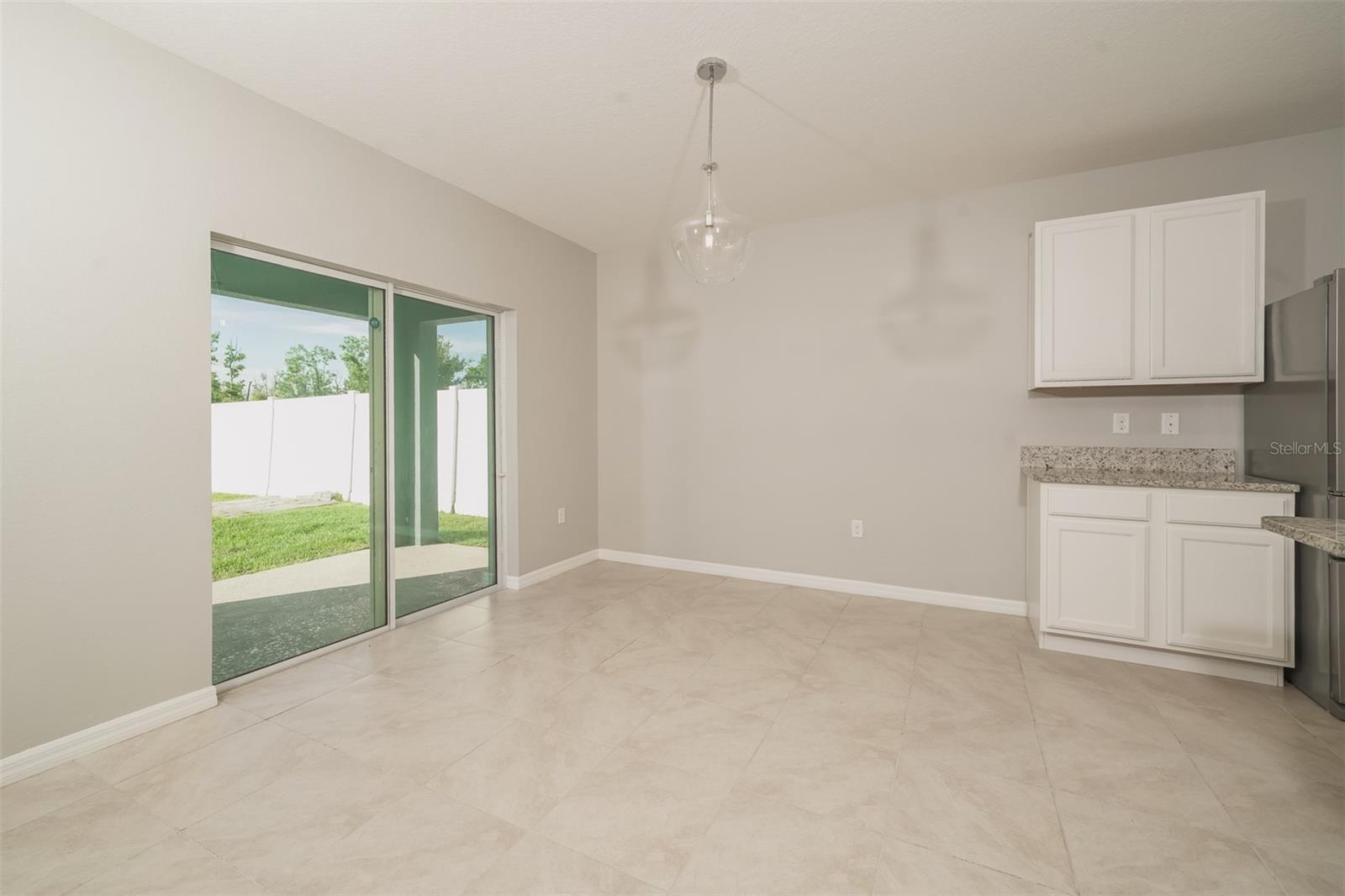 345 Summershore Drive, FL