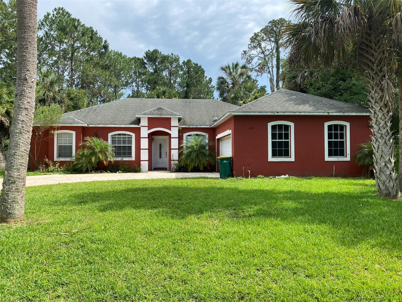 1004 Pine Tree Drive, FL