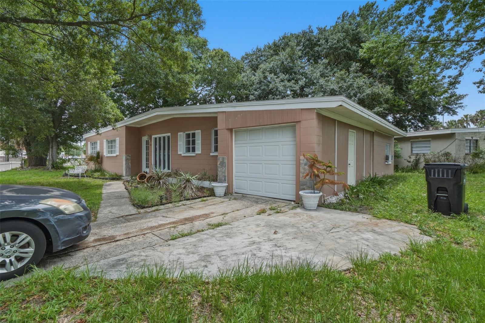 301 Verbena Drive, FL