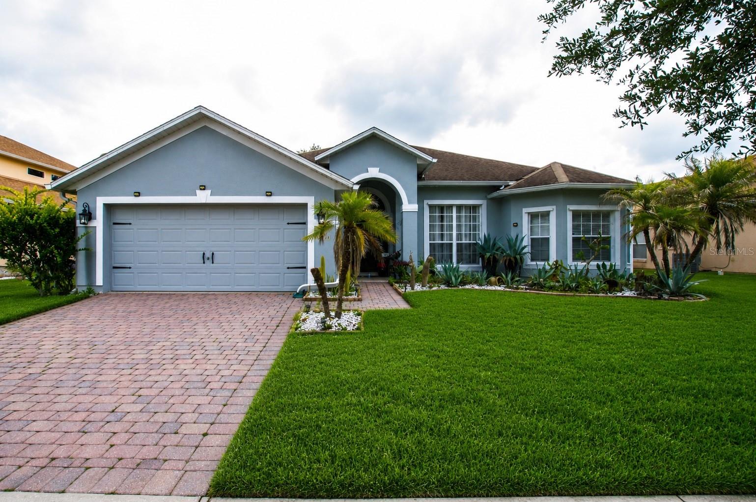 2711 Patrician Circle, FL