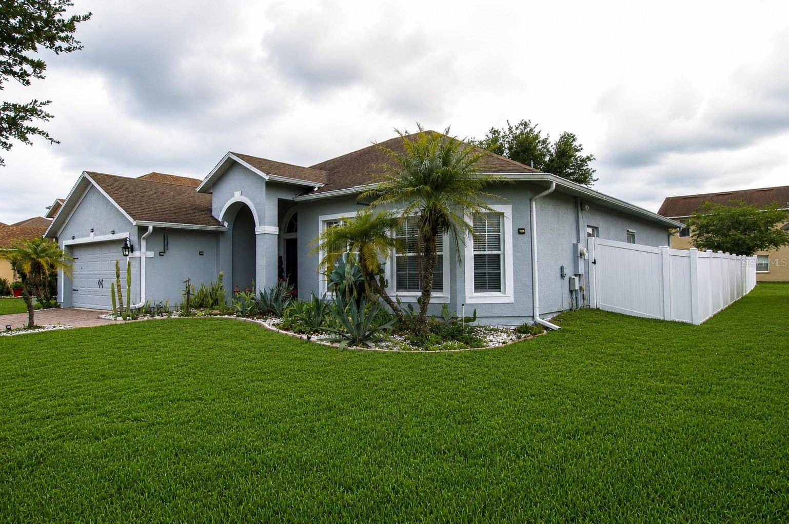 2711 Patrician Circle, FL
