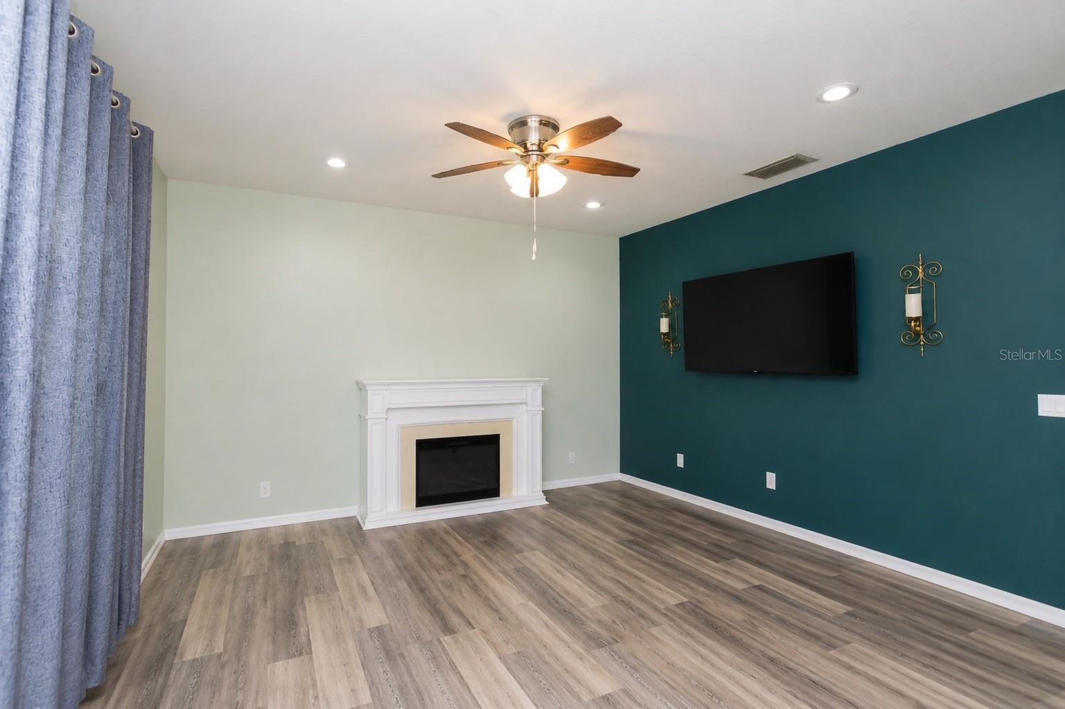 2711 Patrician Circle, FL