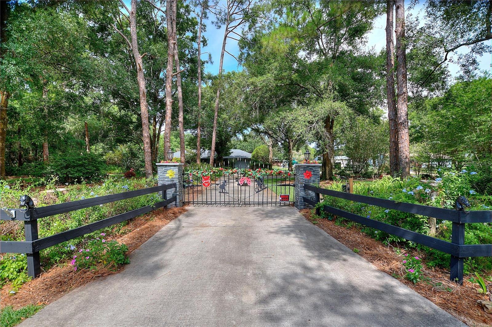 7 Lake Arrowhead Drive, FL