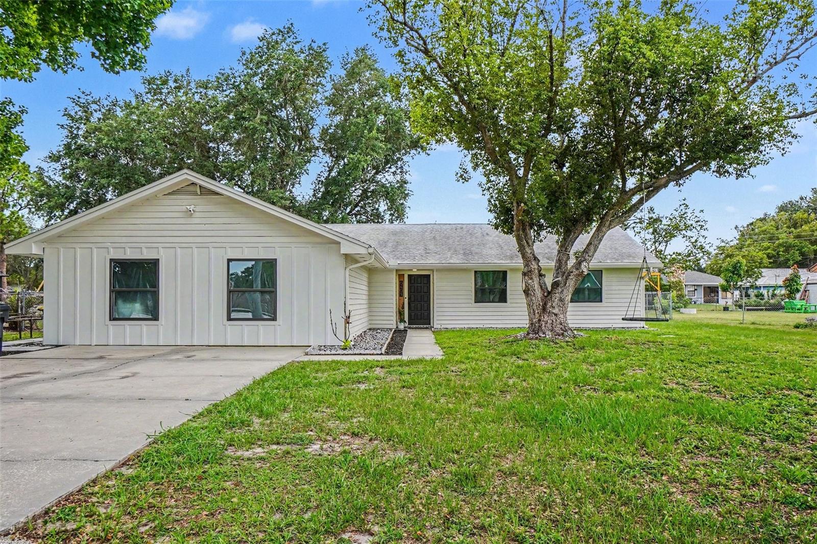 6403 Lakeland Highlands Road, FL